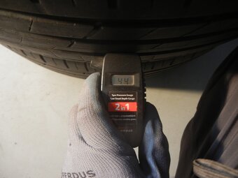Letní pneu Hankook 235/55R20 - 3