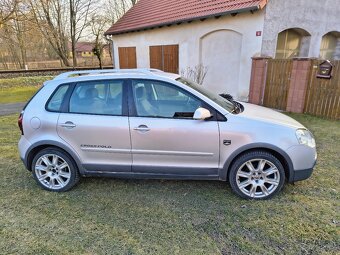 VW Polo cross 1.4 TDI Black edition - 3