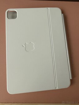 Apple Magic Keyboard iPad Pro 11" M4 bílá - 3