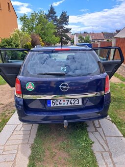 Opel Astra H combi - 3