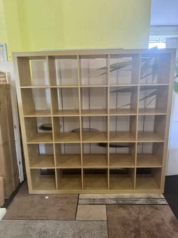 Nový pouze vybalený a sestavený čtvercový regál Ikea Expedit - 3