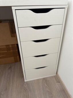 Ikea rohový psací stůl LAGKAPTEN / ALEX - 3