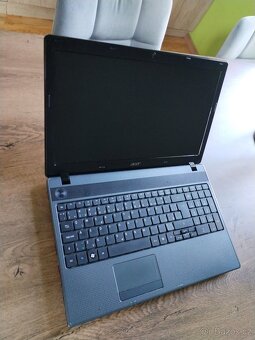 Acer Aspire 5349 450 GB HDD - 3