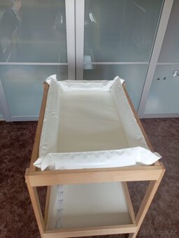 Dětská postýlka + přebalovací pult IKEA - 3