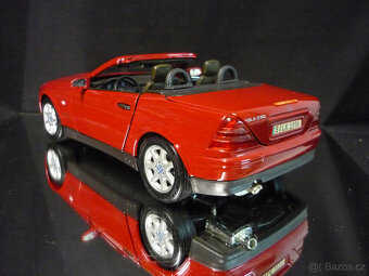 Mercedes Benz SLK 230 Maisto 1/18 - 3