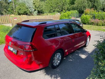 VW Golf 7 combi 3/2017 cr 1 majitel top stav - 3