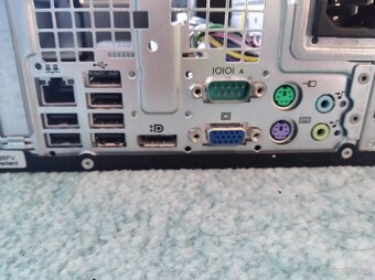HP Compaq Elite 8000 Elite - 3