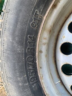 Kompletni rezervni kolo -pneu 195/70 r14 91T disk r14 et30 - 3