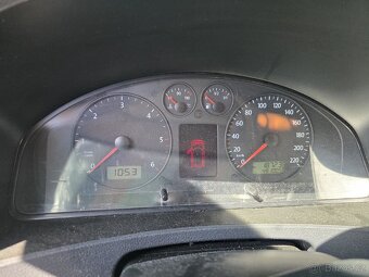 VW Caravelle T5 2.5 Tdi 96kW - 3