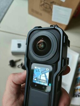 Insta360 ONE RS 1-Inch Edition - 3