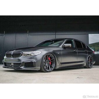 Lipo pod nárazník na BMW G30 G31 ABS 2017-2020 - 3