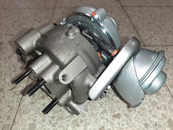 Turbo Toyota Rav4 II 2.0 D 1CD-FTV - 3