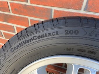 MERCEDES - BENZ / 205/ 65 R16 C / CONTINENTAL - 3