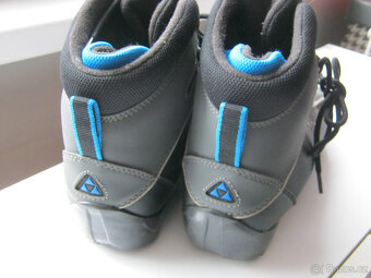 Boty na běžky FISCHER XC CRYSTAL vel.45, stélka 29,0cm - 3