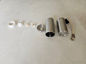 Mlýnek na kávu Porlex Tall II - 3