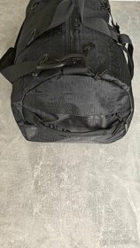 Supreme černá cestovní taška - 3