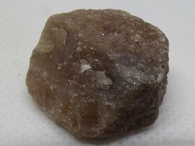 Rubín přírodní krystal 19 g - 3