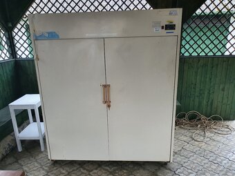 Lednička dvoukřídlá 1400 litrů - 3