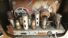 Radio Tesla Bakelitove - 3
