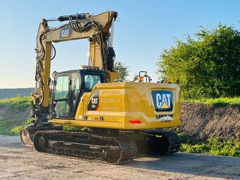 Pásové rypadlo Caterpillar 323 - 3
