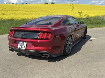 Ford Mustang GT 5.0 V8 - 3