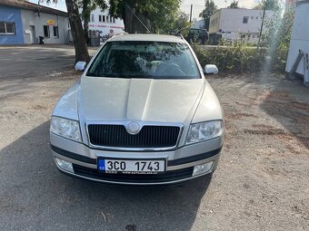 Škoda octavia 2.0 fsi 110kw 4x4 - 3