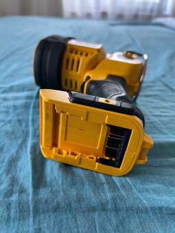 Dewalt 20V Max Job Site Spotlight LED Lights Nové Na Prodej - 3