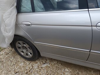 BMW E39 dveře TOP stav titan Silber - 3