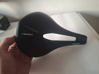 Karbonové sedlo S-Works. - 3