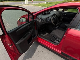 Citroen C4 r.2009 STK 12/2027 najeto 131000km - 3