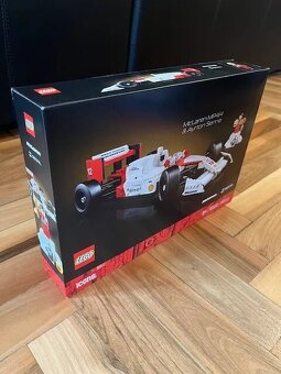 Nové Lego Icons 10330 McLaren MP4/4, Ayrton Senna - 3