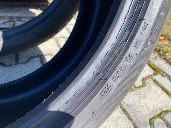 Zimni pneu sada 275/35/22 a 315/30/22 - 3