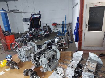 VW Brouk -MOTOR - 3