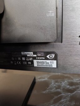 Dotykový monitor Philips 24" - 3