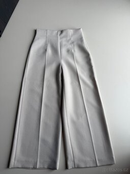 Béžové kalhoty cullotes Zara - 3