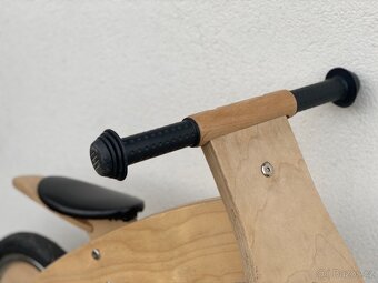 Dřevěné odrážedlo s gumovými koly - 3