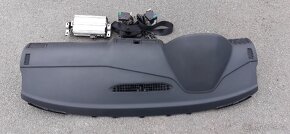 Škoda Octavia I palubní deska - 3