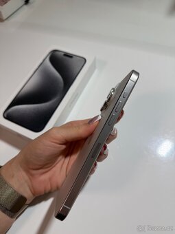 iPhone 15 Pro Max 256GB - 3