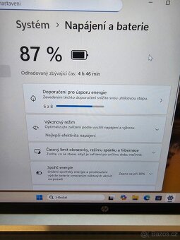 Kovový notebook HP Probook 440 G8 - 3