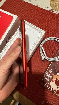 IPhone 11 64GB červený, top stav - 3