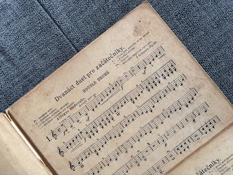 Noty housle: Dvanáct duet pro začátečníky - J. Gebauer - 3