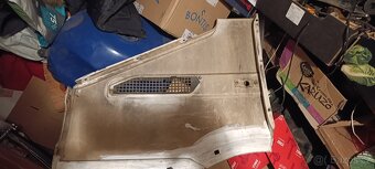 Prodám přední blatníky na Iveco daly - 3