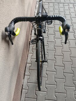 Silnička B-twin - 3