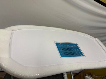 Manikersky  stul (1036) - 3