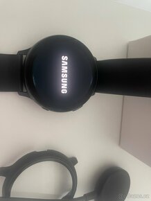 Samsung Galaxy Watch active 2 - 3