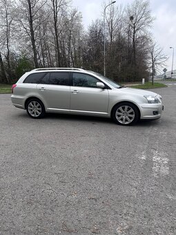 Toyota avensis 2.0 VVT-i - 3