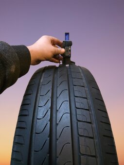 215/65/16 Pirelli, letní pneumatiky. Poslání na dobírku - 3