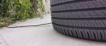 Original plechy VW R17, 5x120 ET55 s letními pneu 235 55 17 - 3