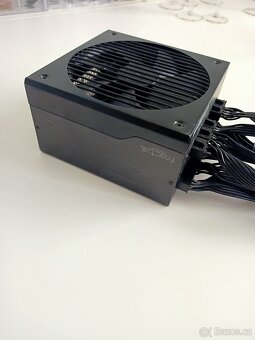 Zdroj 860W 80+ Platinum Fractal ion+ 860p - 3