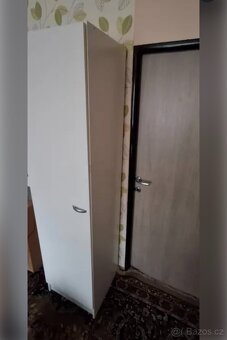 Koupelnová skříňka, šatní skříň 50cm - 3